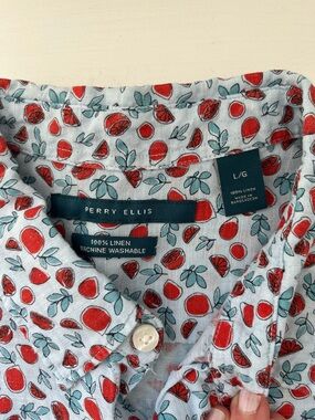 Men's Short-Sleeve Strawberry Print Linen Shirt